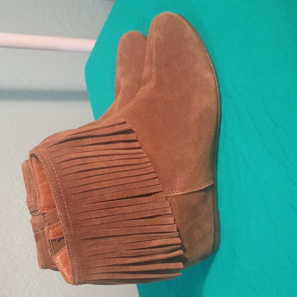Gorgeous Comfortiva booties